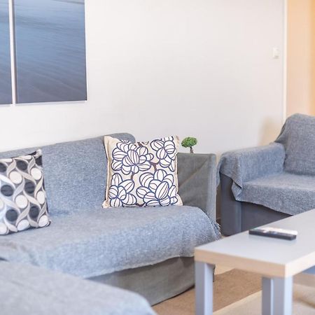 Lovely & Spacious 2-Bedroom Rental Unit In Glifada 雅典 外观 照片