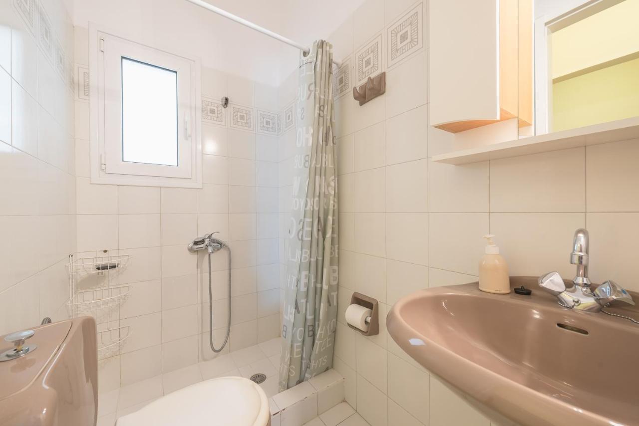 Lovely & Spacious 2-Bedroom Rental Unit In Glifada 雅典 外观 照片